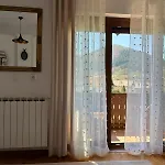 The View * Visoko