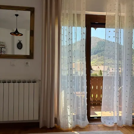The View * Visoko